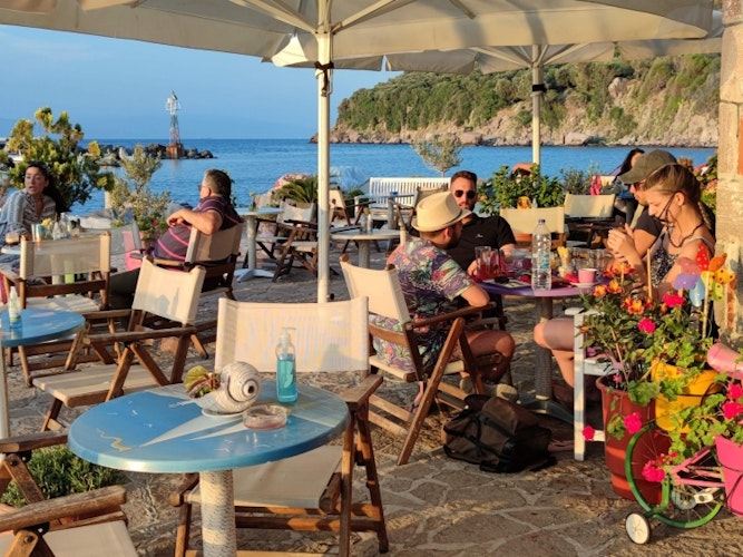 Singlereis Zon, Zee en Strand op Lesbos